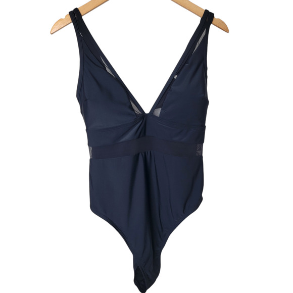 Cupshe Swimsuit V Neck Black 0X Mesh Sheer Panel Minimalist Plus One Piece - Picture 10 of 11